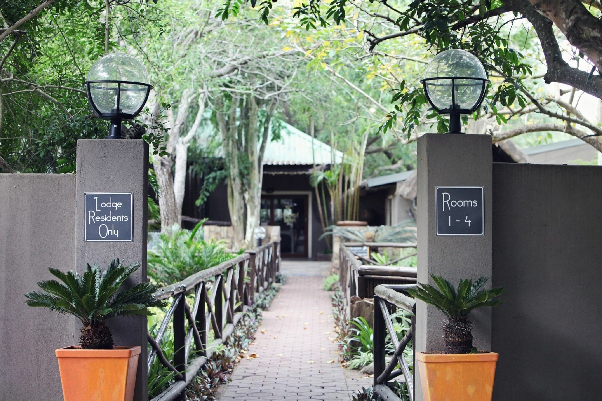 Emdoneni Lodge Hluhluwe Kültér fotó
